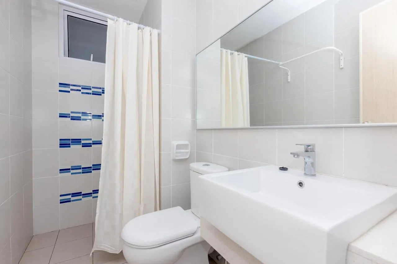White Lagom Scandinavian House, By Sanguine Apartment Tanjung Tokong 0*,  Malaysia